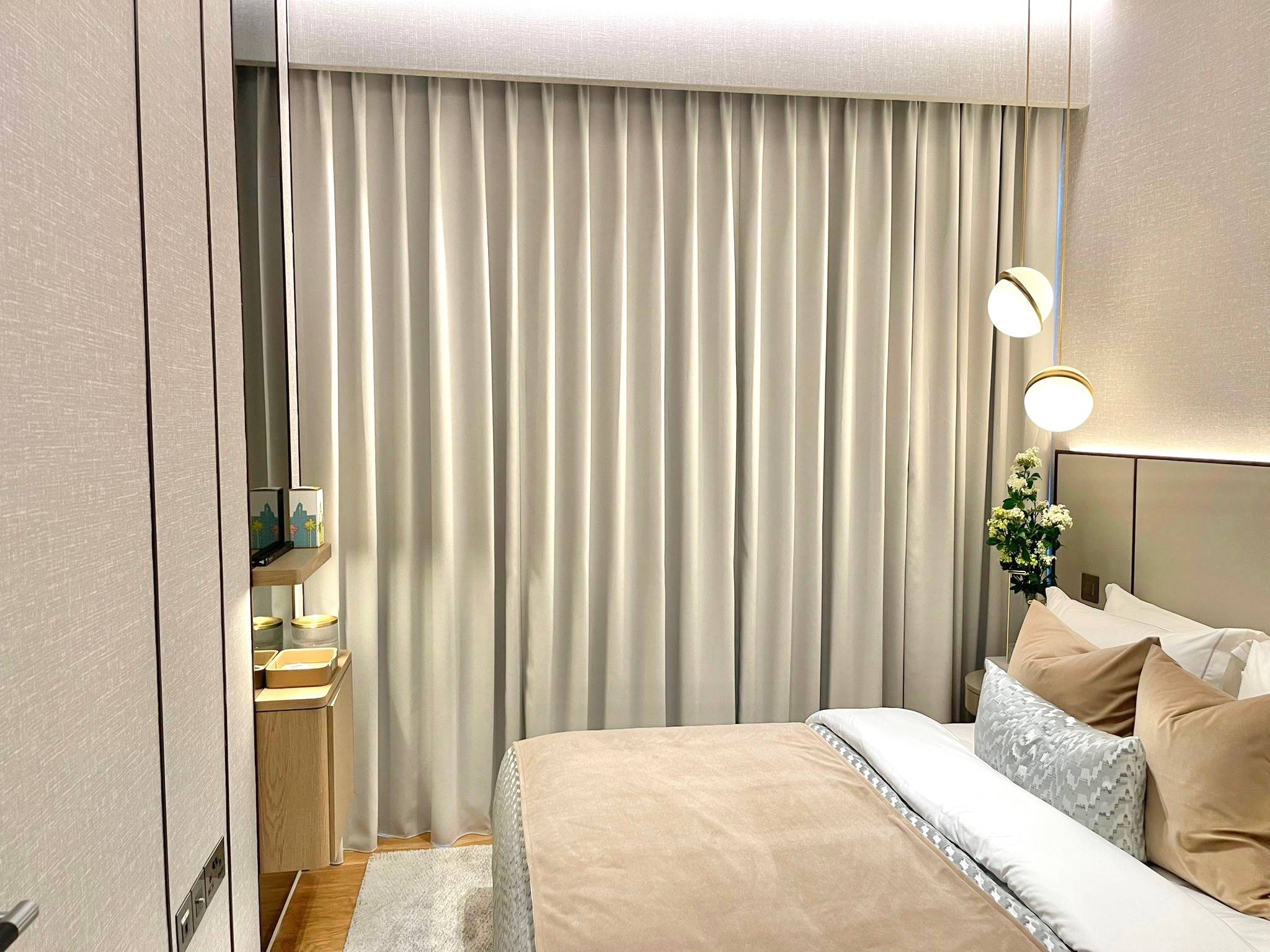 Double-Pleat Curtains 2