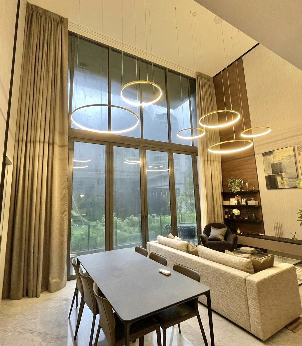 Double-Pleat Curtains 4