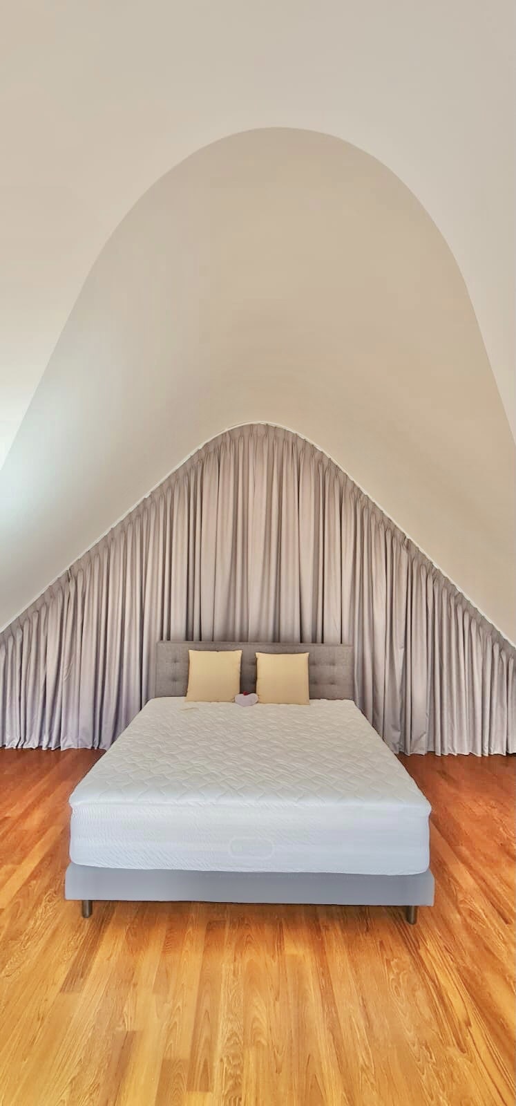 Special Shape & Special Curtains 6-min